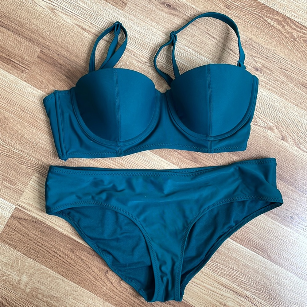 Old Navy Bikini in Jade size M